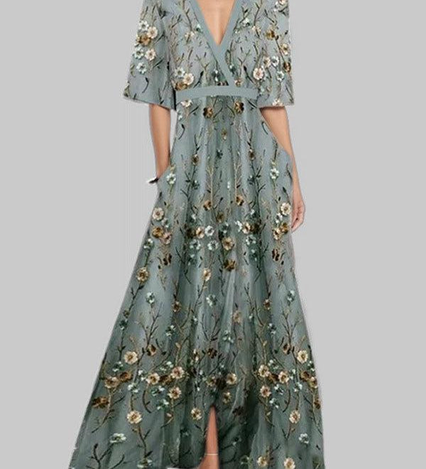 Lea | Elegantna maxi obleka z srednjimi rokavi ob morju