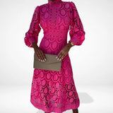 Via | Dolga obleka z elegantnim čipkastim detajlom