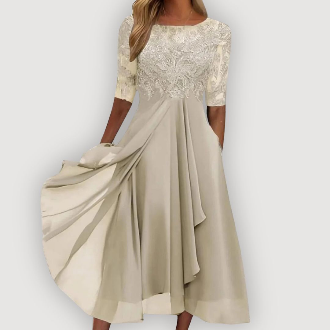 Nina | Eleganten chiffon oblek
