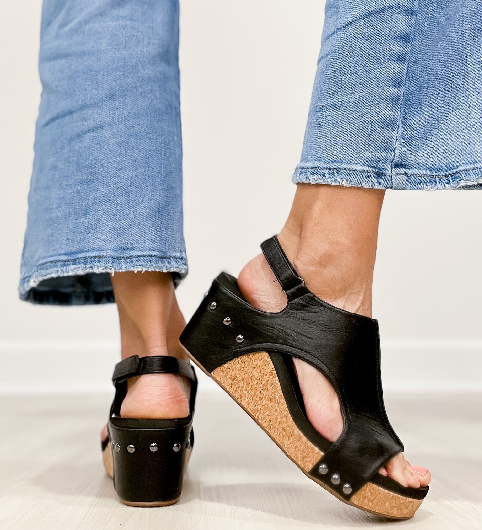 Briellae - Sandal na peto
