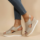 Maeve – Sproščene Wedge Sandale